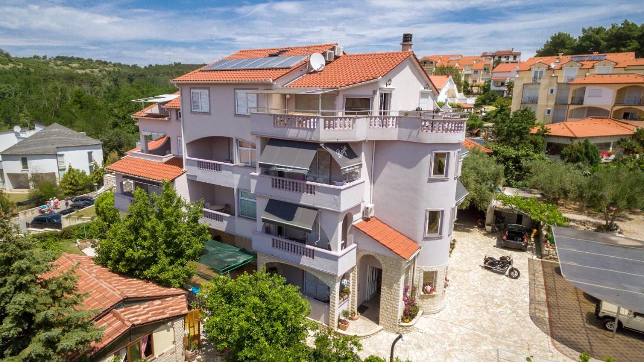 Apartmani Baja Лопар Екстериор снимка