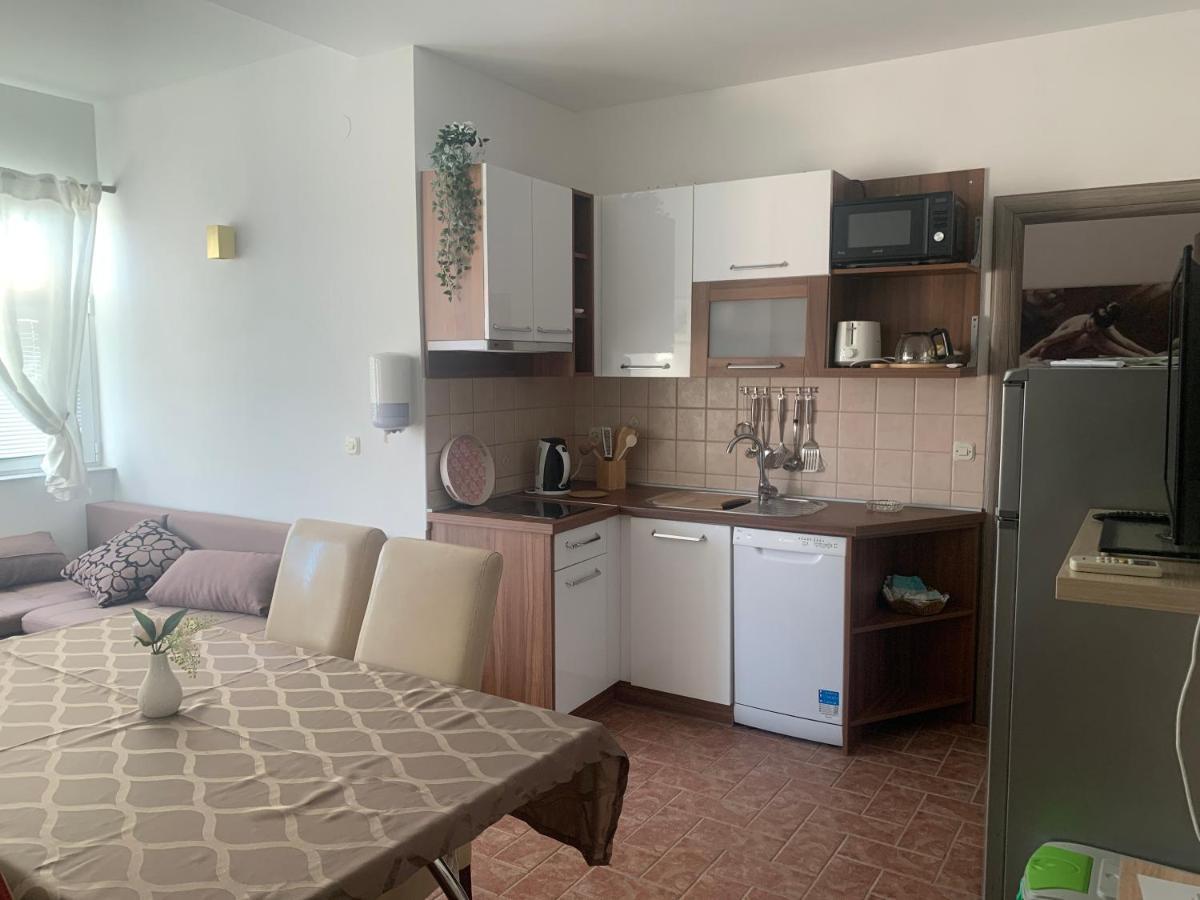 Apartmani Baja Лопар Екстериор снимка