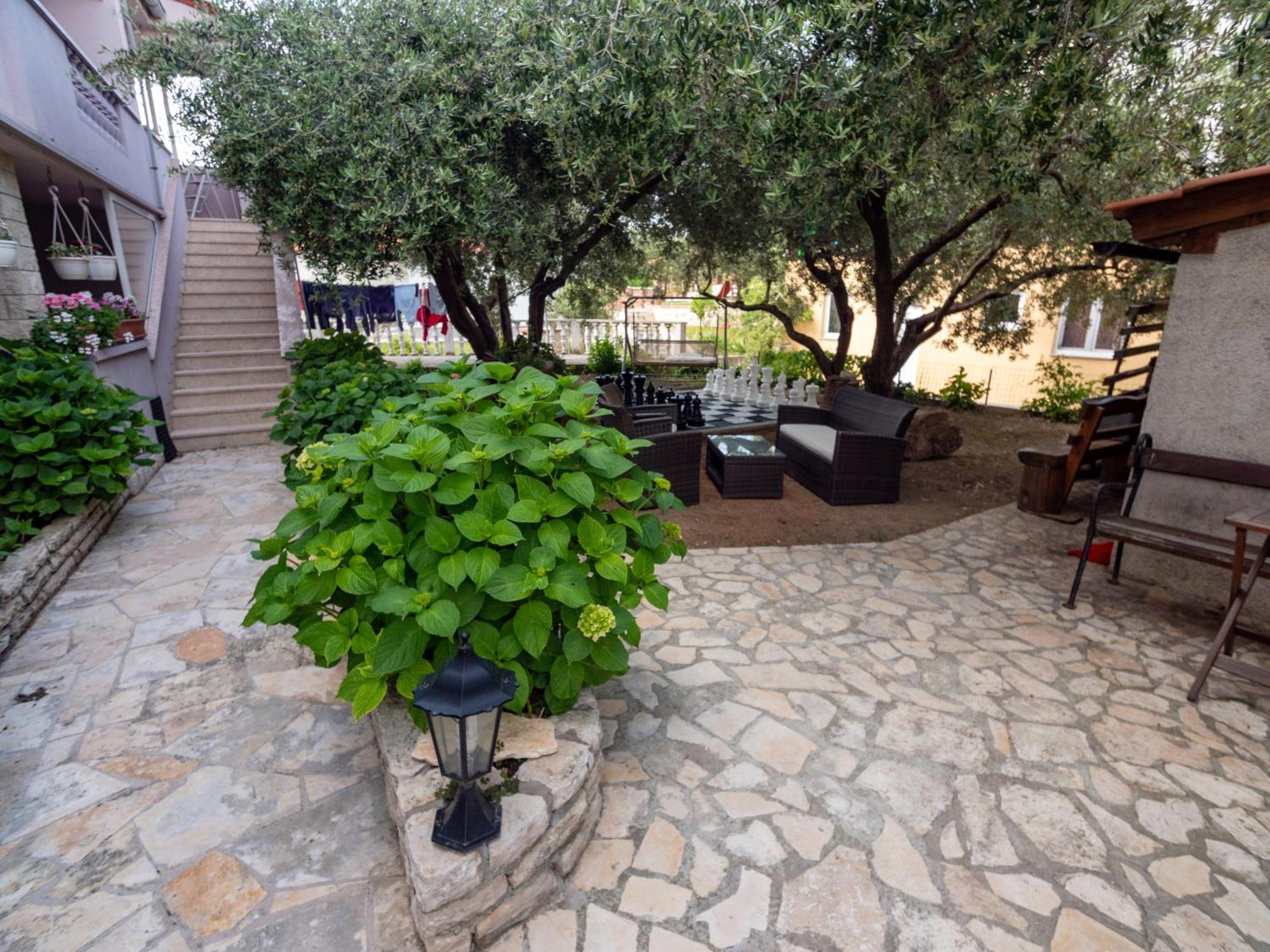Apartmani Baja Лопар Екстериор снимка